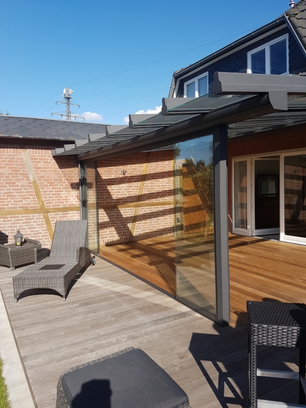 terrassenueberdachung mit dachueberstand